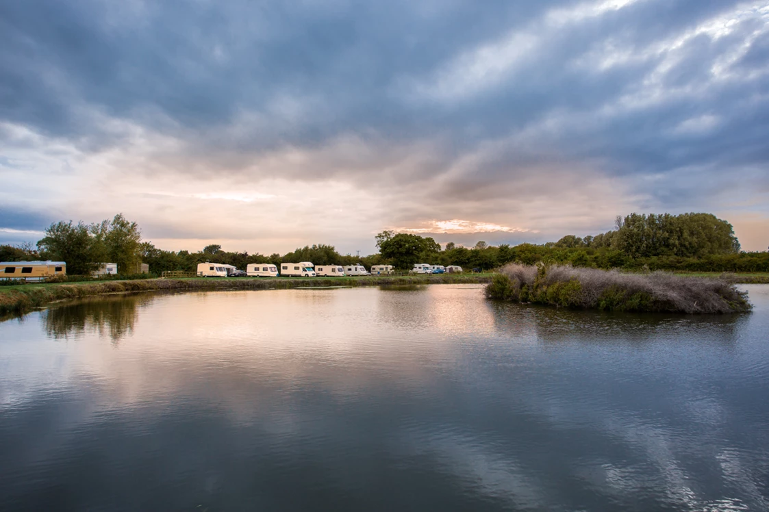 Wohnmobilstellplatz: Camping Bullocks Farm