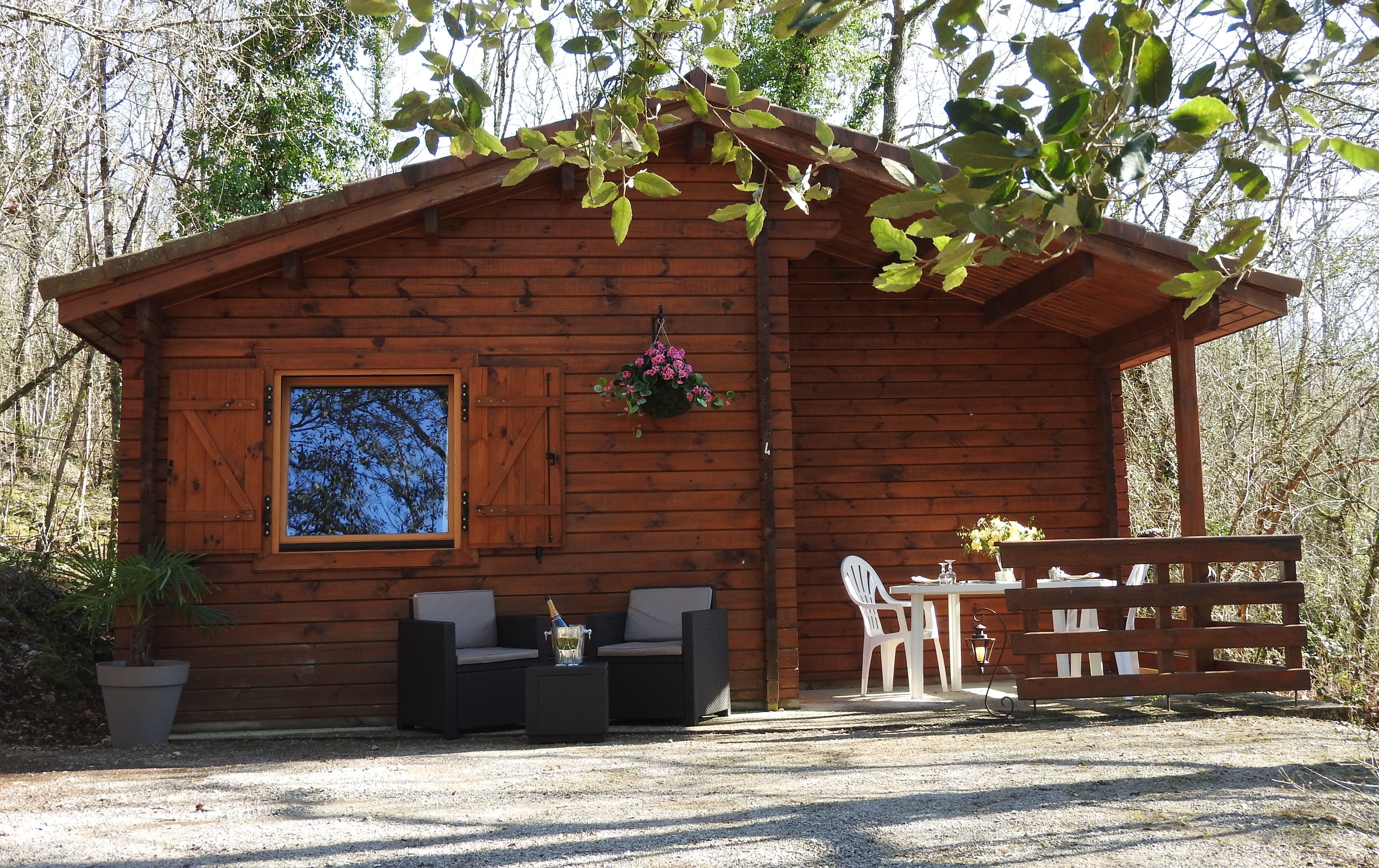 Wohnmobilstellplatz: Chalet for 2 people - Camping Château de Lacomté - Infrastruktur