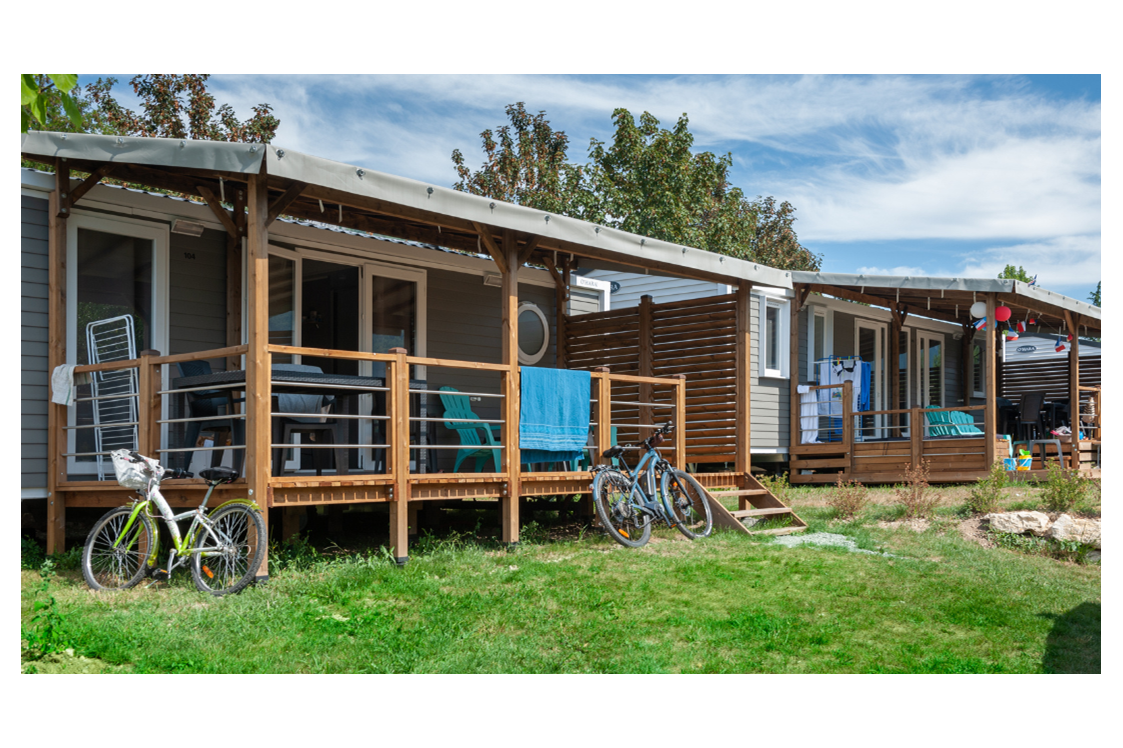 Wohnmobilstellplatz: Auswahl an verfügbaren Mietunterkünften (klassische Mobilheime, Komfort, Premium oder Cottage) - Camping La Ferme