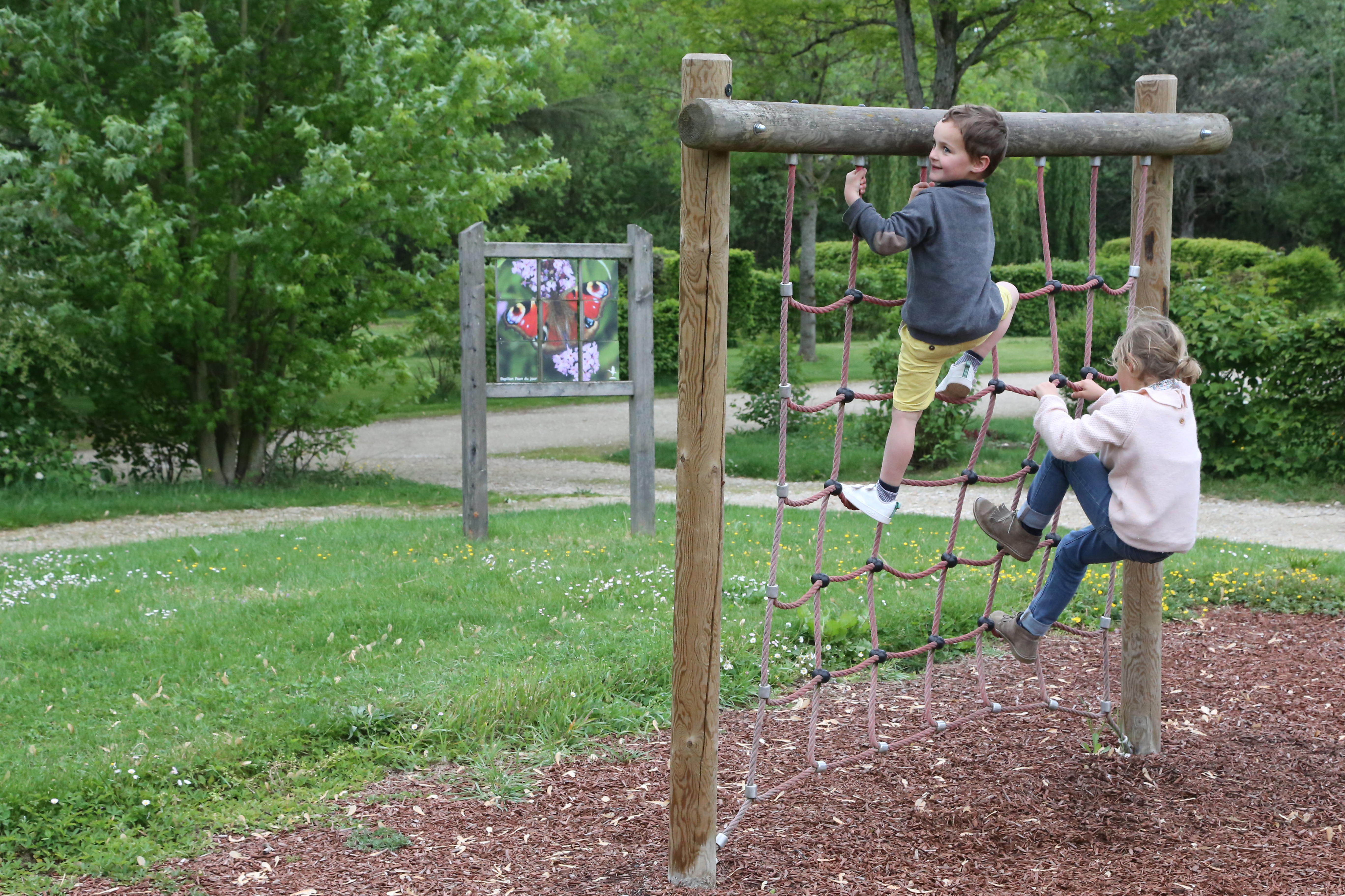 Wohnmobilstellplatz: Filet de grimpage - Campingplatz Le Nid du Parc