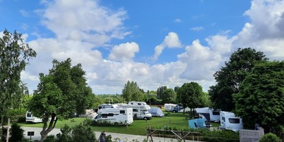 Motorhome parking space - Wohnwagen erlaubt - Flanders - Camping Lyssenthoek