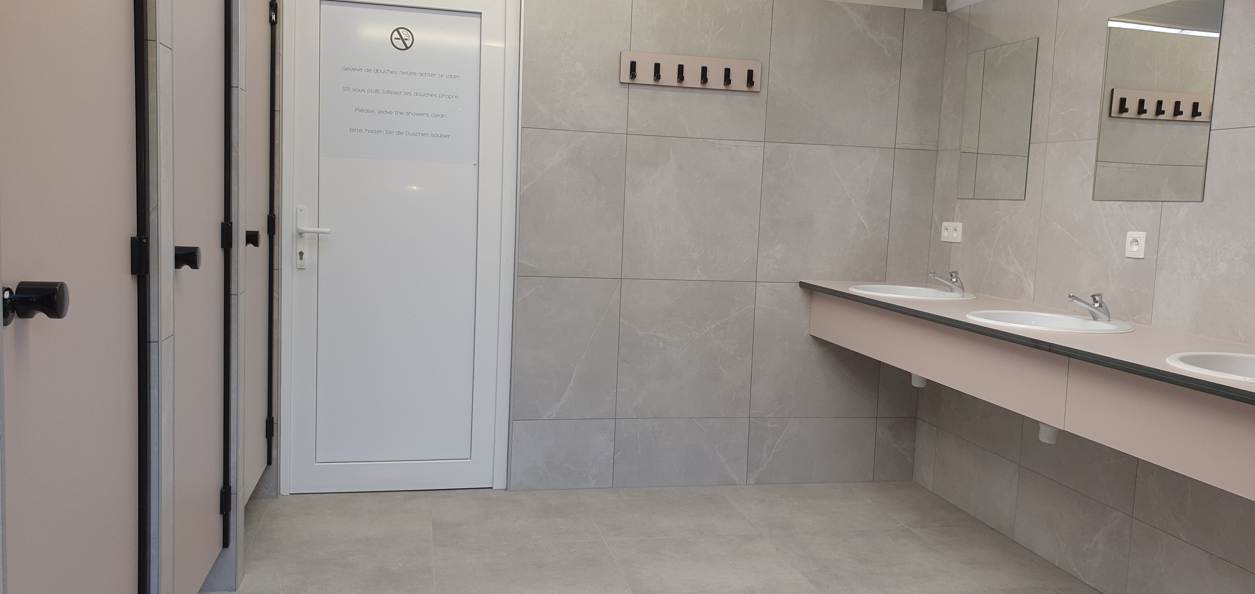 Wohnmobilstellplatz: Camping de l'Ourthe