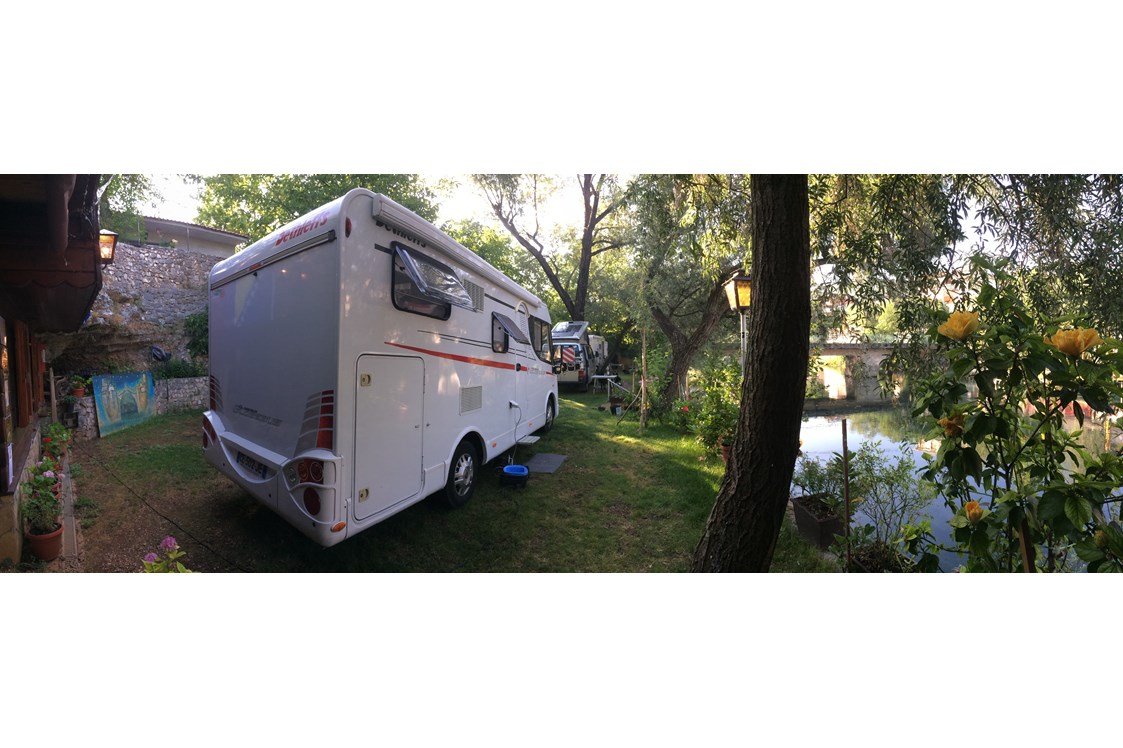 Wohnmobilstellplatz: River camp Aganovac 
June 2017. - River camp Aganovac