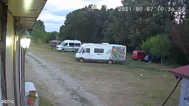 Wohnmobilstellplatz: Camping Safari