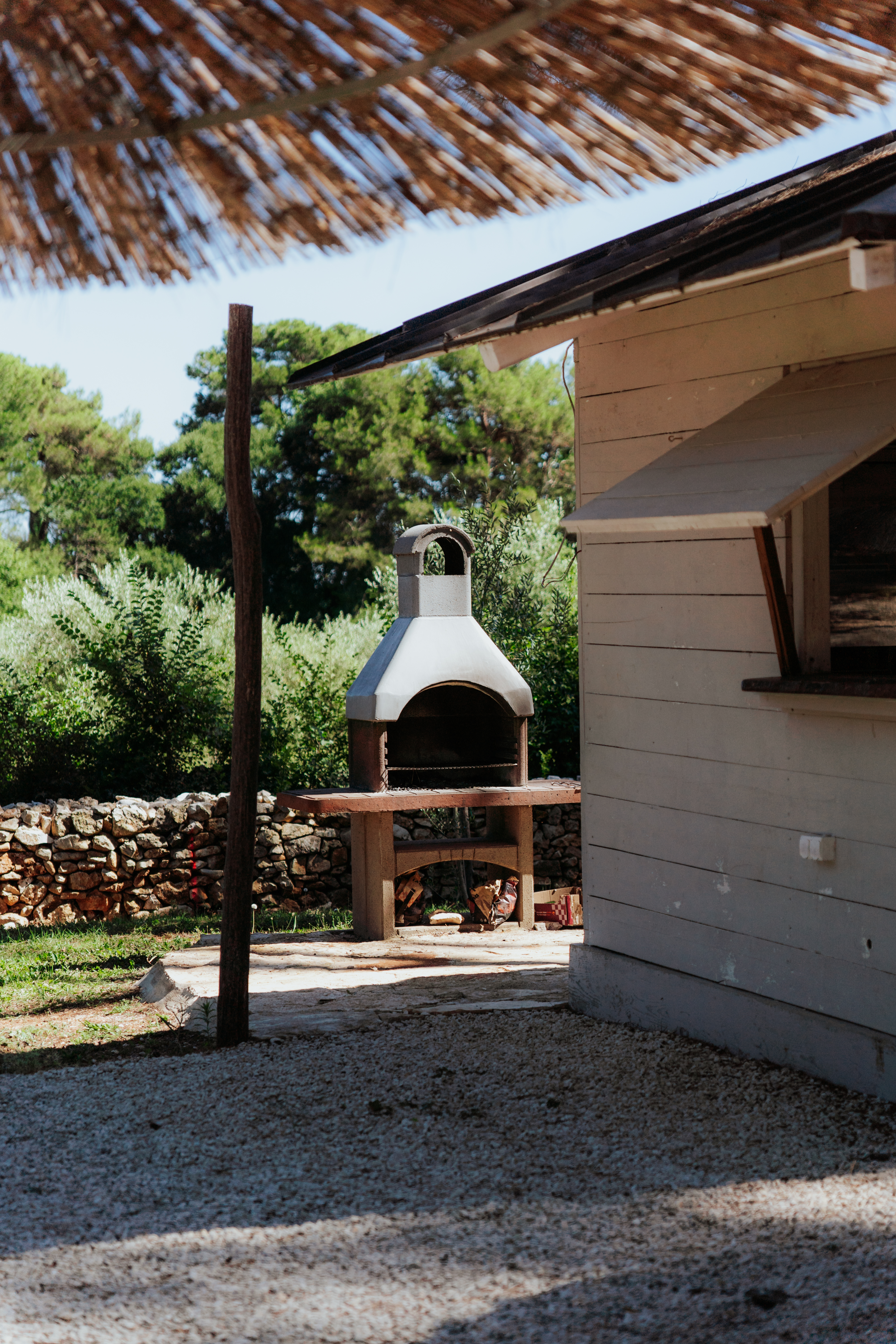 Wohnmobilstellplatz: Barbecue area - Campingplatz Dvor - Infrastructure