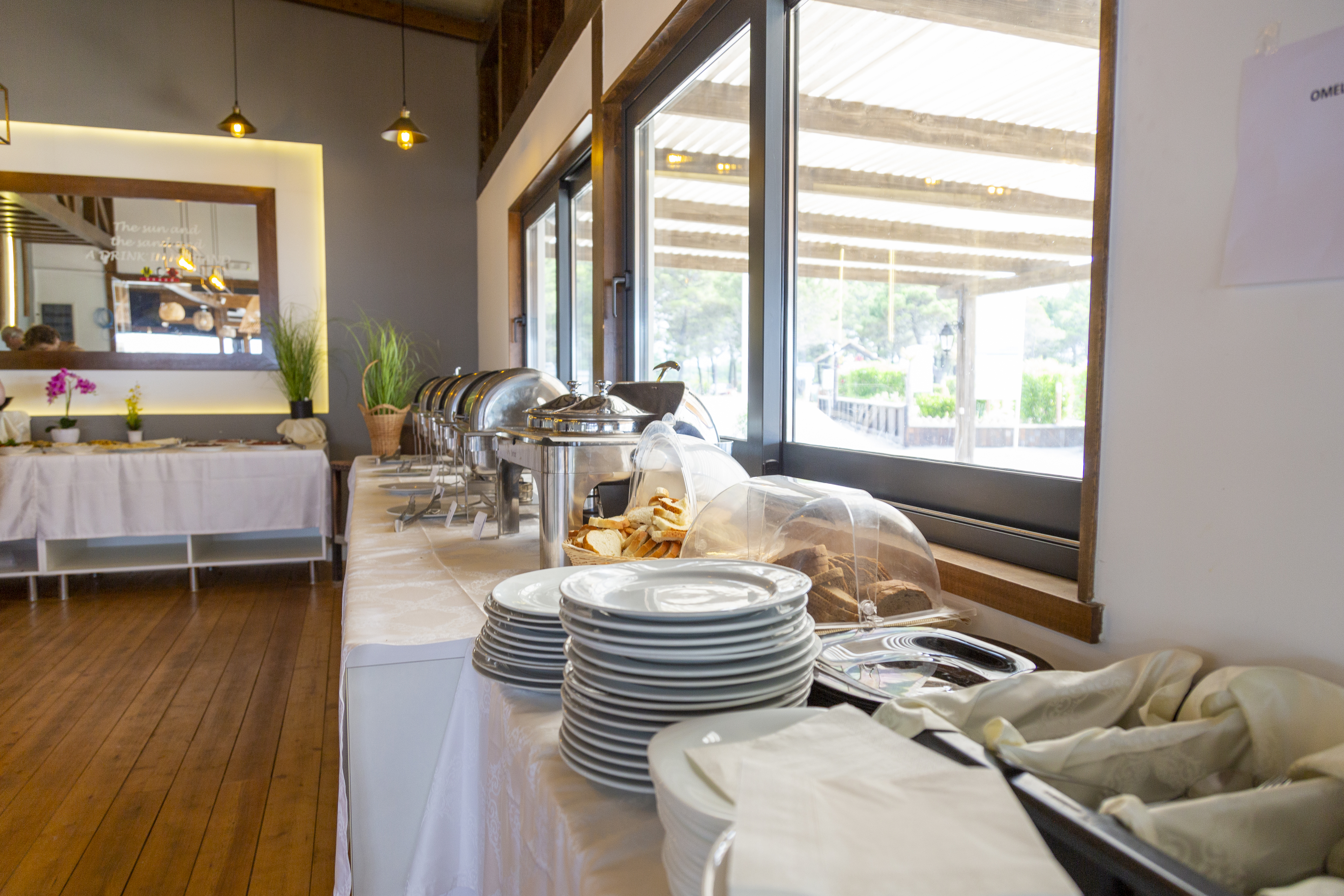 Wohnmobilstellplatz: Breakfast buffet - MCM Camping