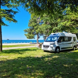 Wohnmobilstellplatz: Winter campers stop in the green Mediteranean oasis - Camping Adria