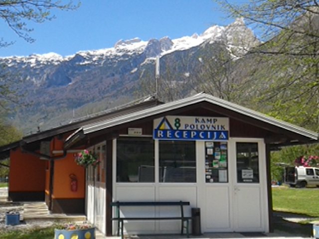 Wohnmobilstellplatz: Reception of campsite Polovnik - Campingplatz Polovnik - Infraestructura