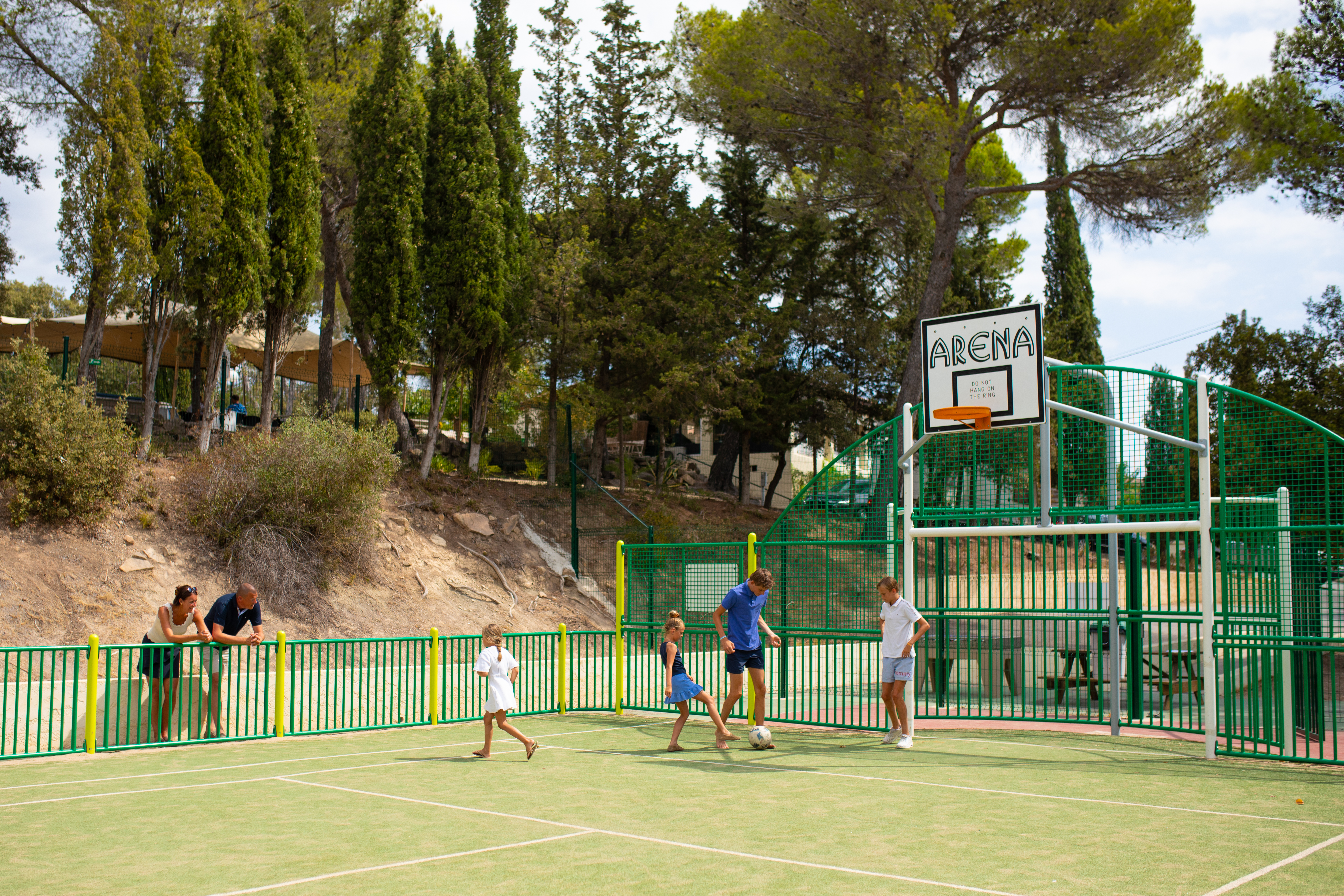 Wohnmobilstellplatz: RCN Domaine de la Noguière