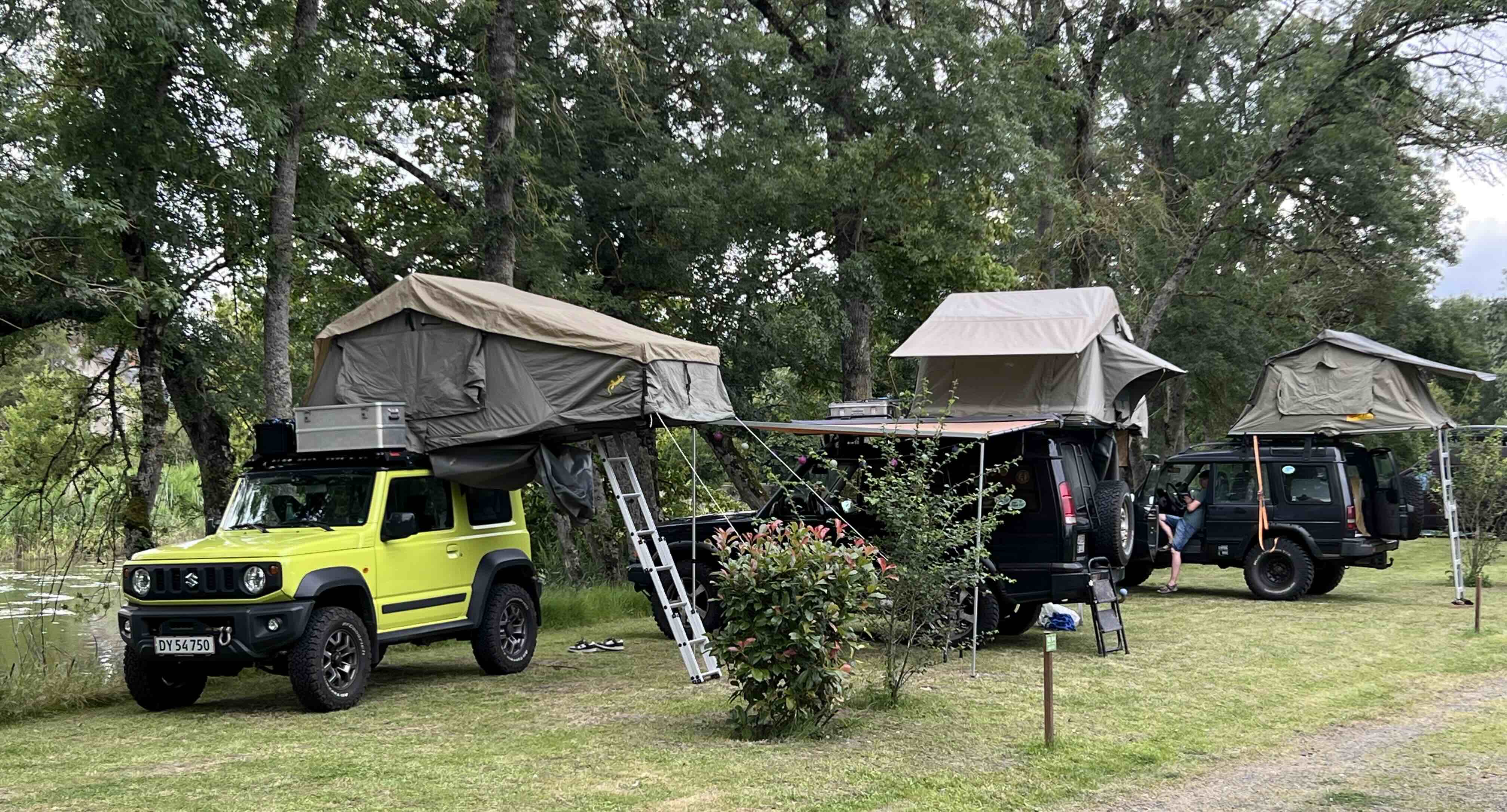 RV park - Centre - Emplacement Bord de l'indre - Camping La Vallée de l'Indre