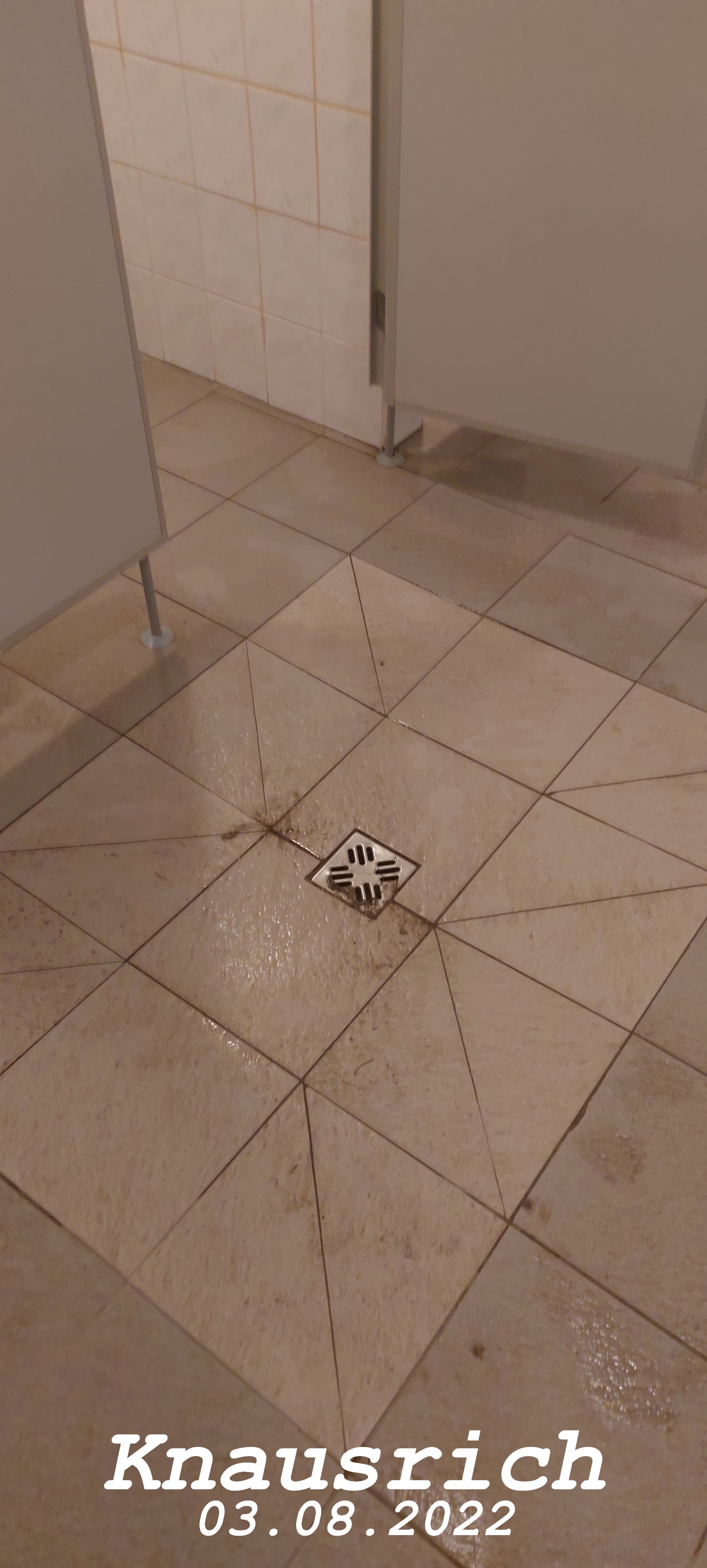 Place de parking pour camping-car - Horní Planá - Camping Villa Bohemia