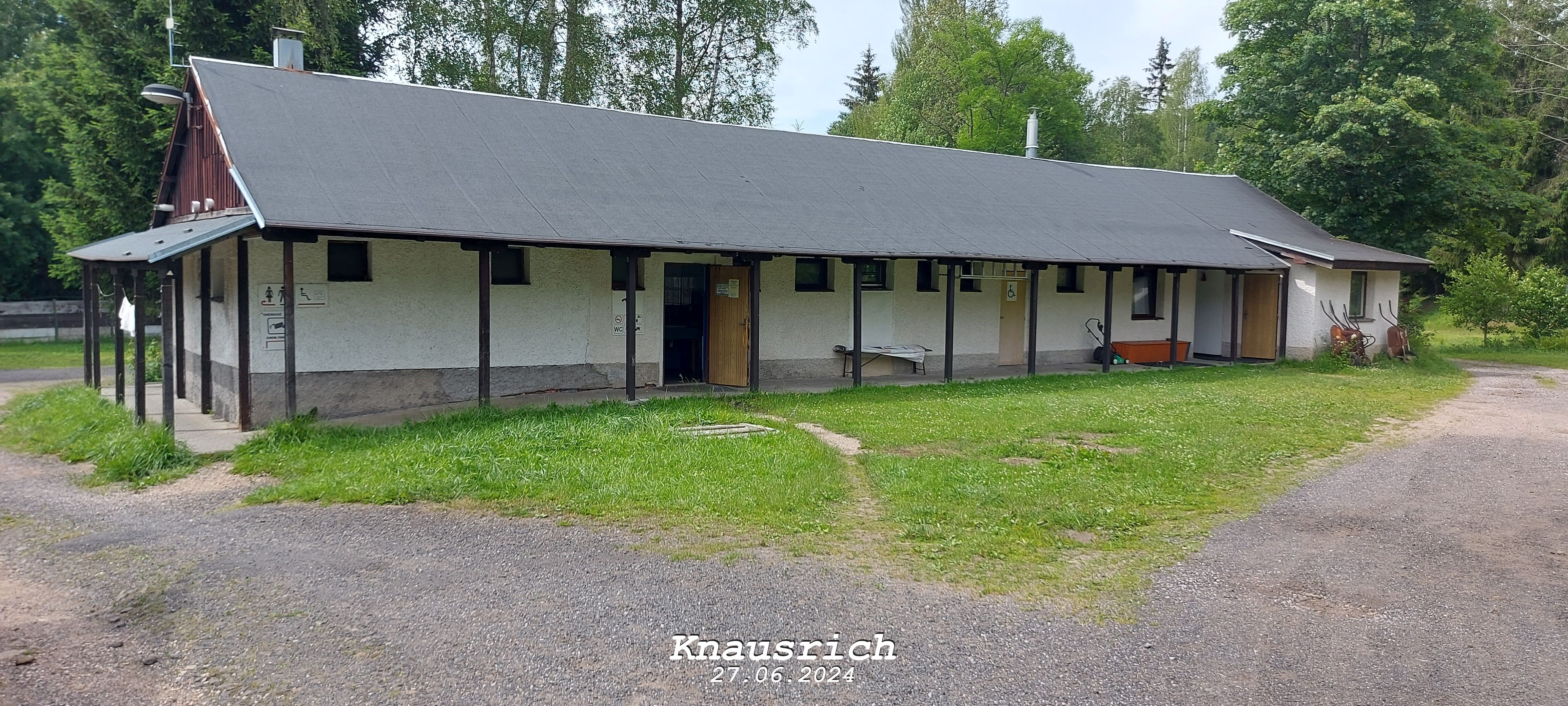 Reisemobilstellplatz - Duschen - Jablonec nad Jizerou - Camping TJ Jiskra Harrachov