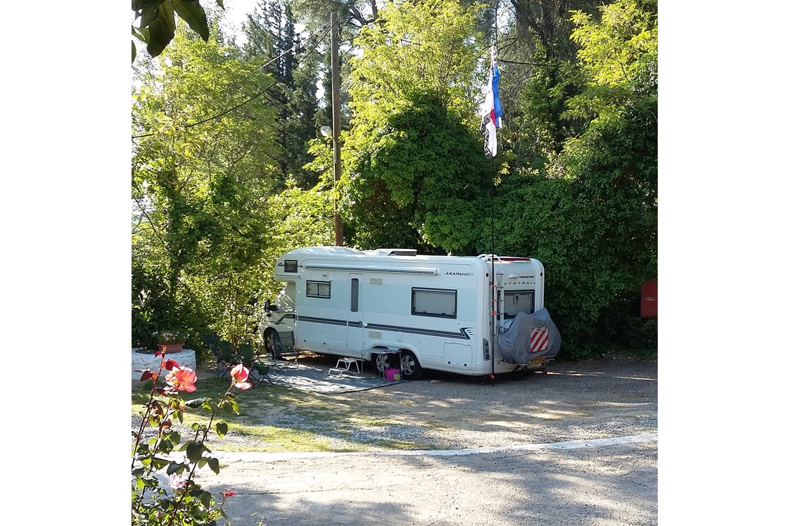 Wohnmobilstellplatz: Camping Diana