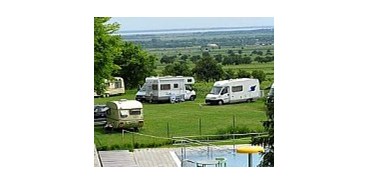 Reisemobilstellplatz - Wohnwagen erlaubt - Mörbisch am See - Camping Sonnenwaldbad in Donnerskirchen - Camping Sonnenwaldbad