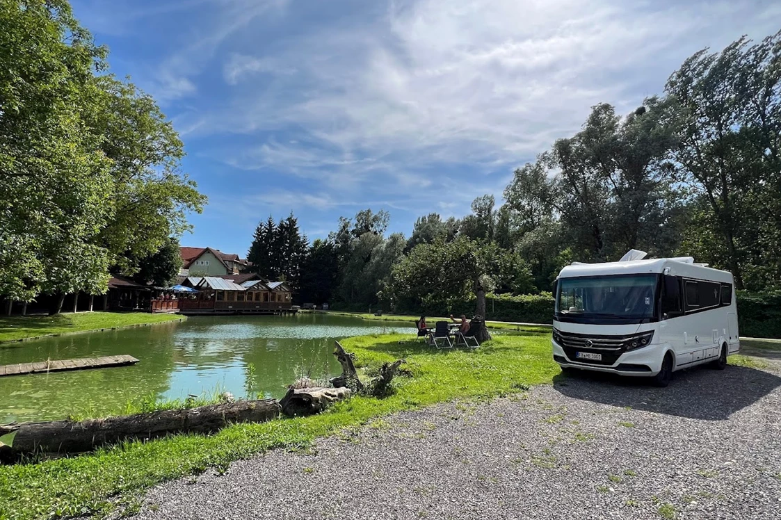 Wohnmobilstellplatz: Wohnmobilstellplatz bei der Teichstubn