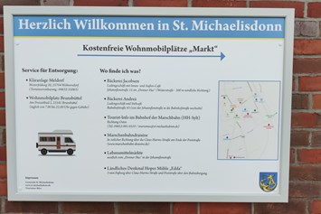 Wohnmobilstellplatz: Wohnmobilplatz "Markt" St. Michaelisdonn