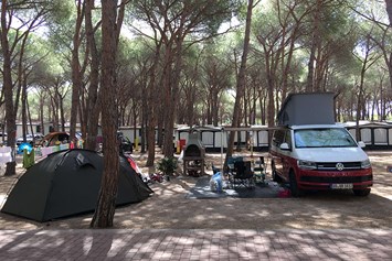 Wohnmobilstellplatz: Campingplatz Baia Blu La Tortuga****