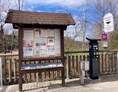 Wohnmobilstellplatz: Info-Point und Parkautomat - Wohnmobilstellplatz Sasbachwalden