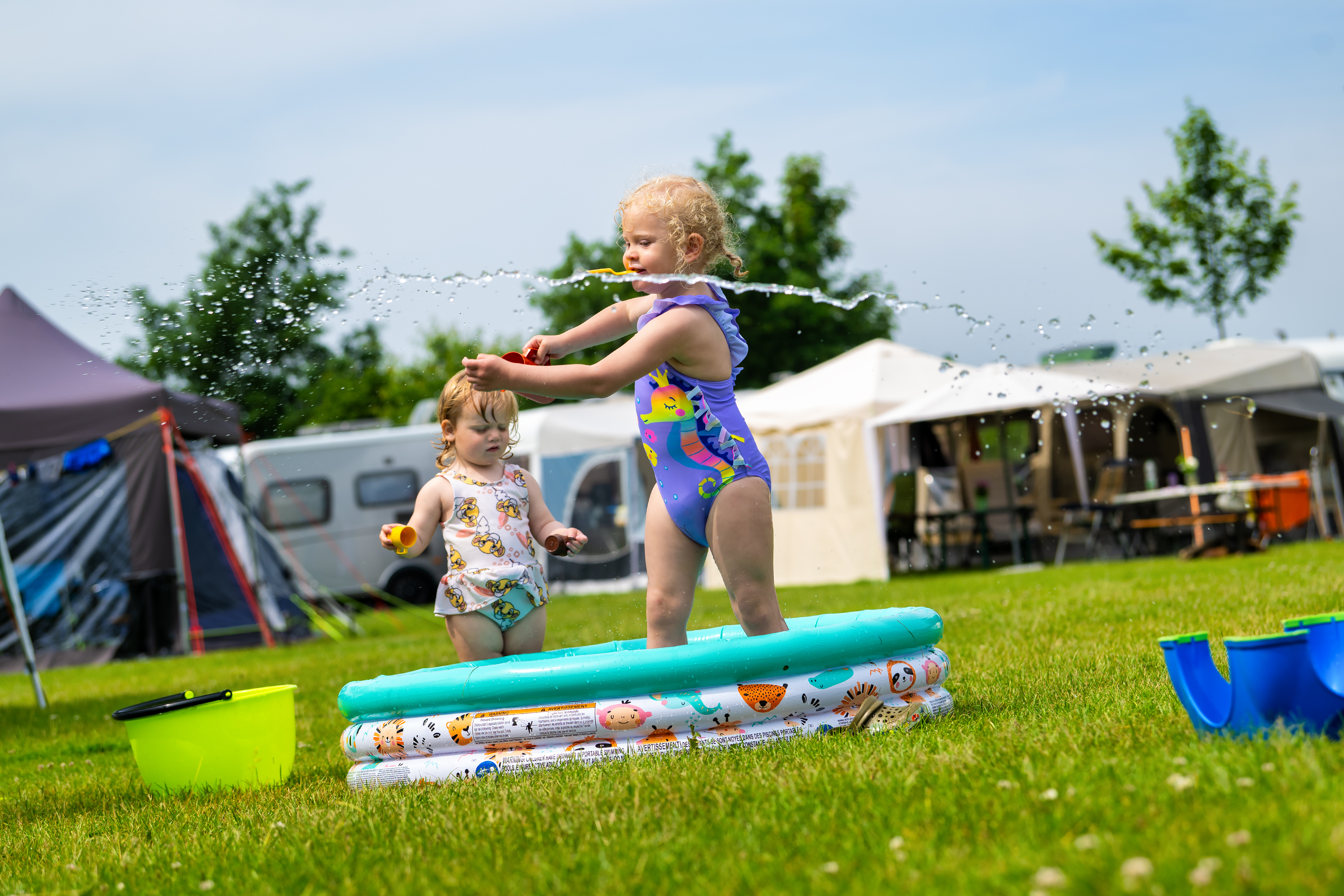 Wohnmobilstellplatz: Freizeitpark Klaukenhof - Kinder im Pool - Freizeitpark Klaukenhof - Parcelas