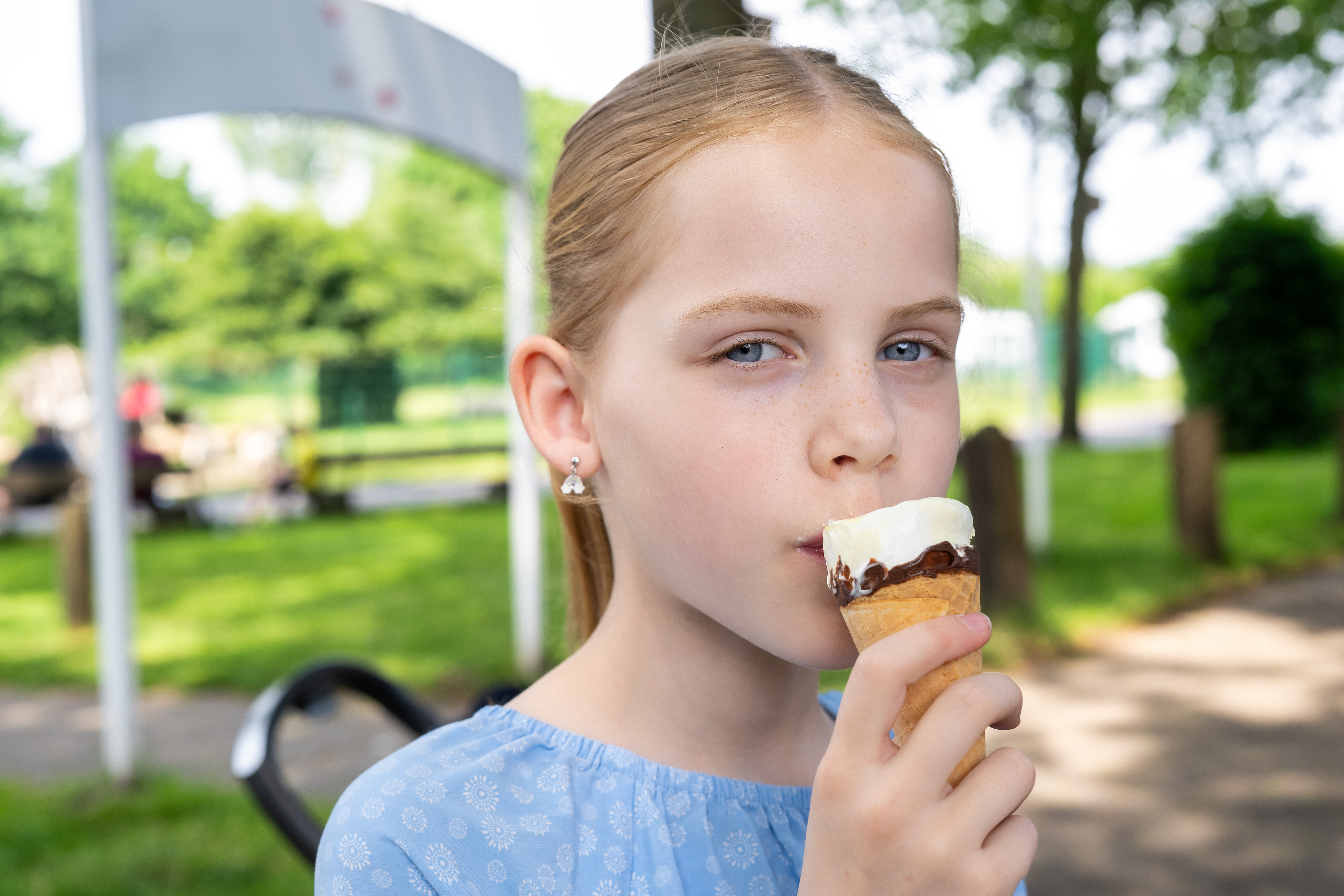 Wohnmobilstellplatz: Freizeitpark Klaukenhof - in der Gaststätte gibt es auch ein Eis - Freizeitpark Klaukenhof - Abastecimiento