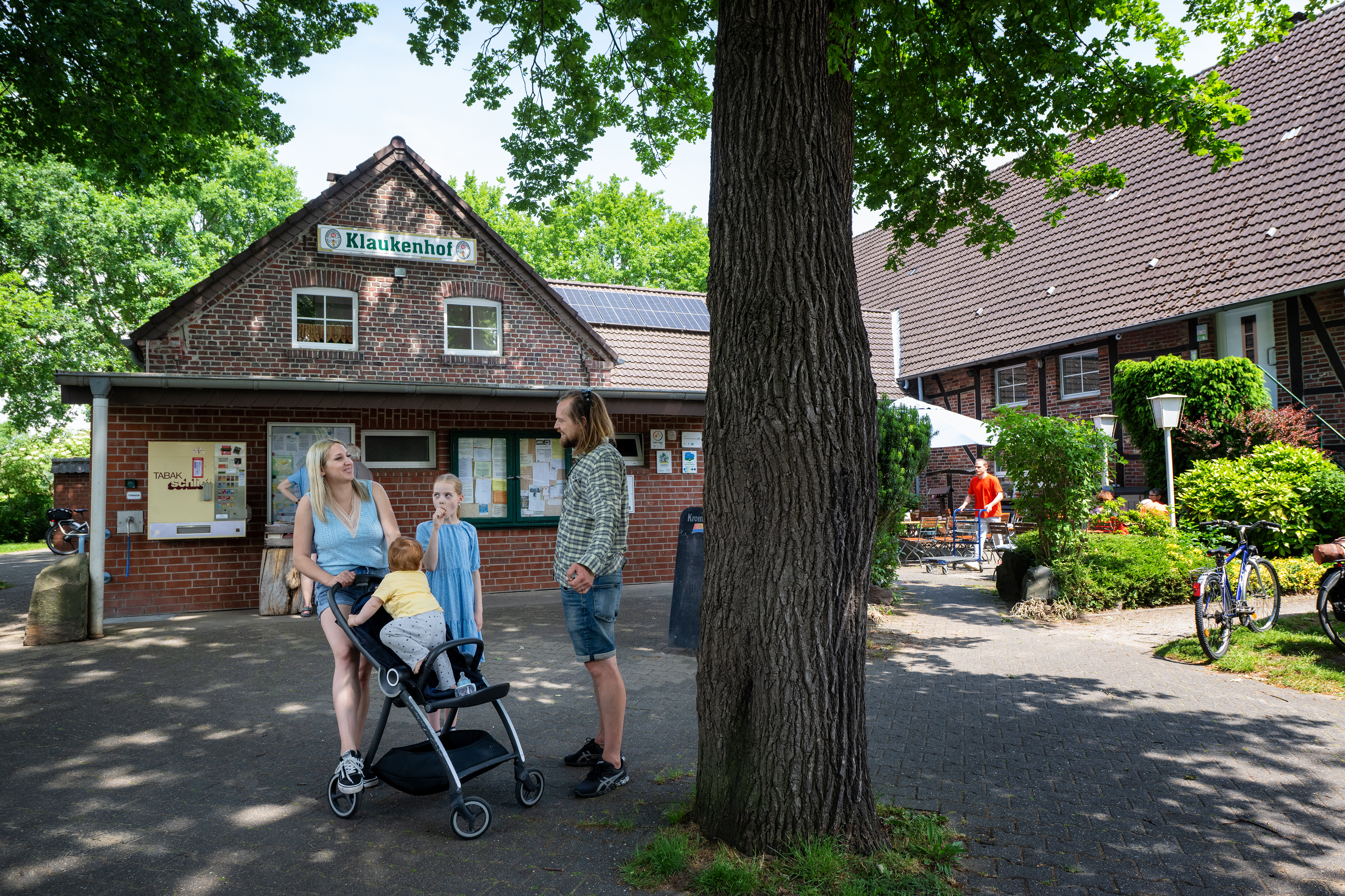 Wohnmobilstellplatz: Freizeitpark Klaukenhof - Anmeldung für Touringgäste am Haus - Freizeitpark Klaukenhof - Infraestructura