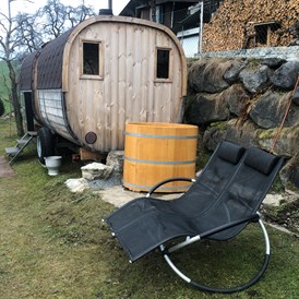 Wohnmobilstellplatz: Geniessen Sie Outdoor - Wellness mit Sauna auf unserem Hof - Erlebnisbauernhofweid