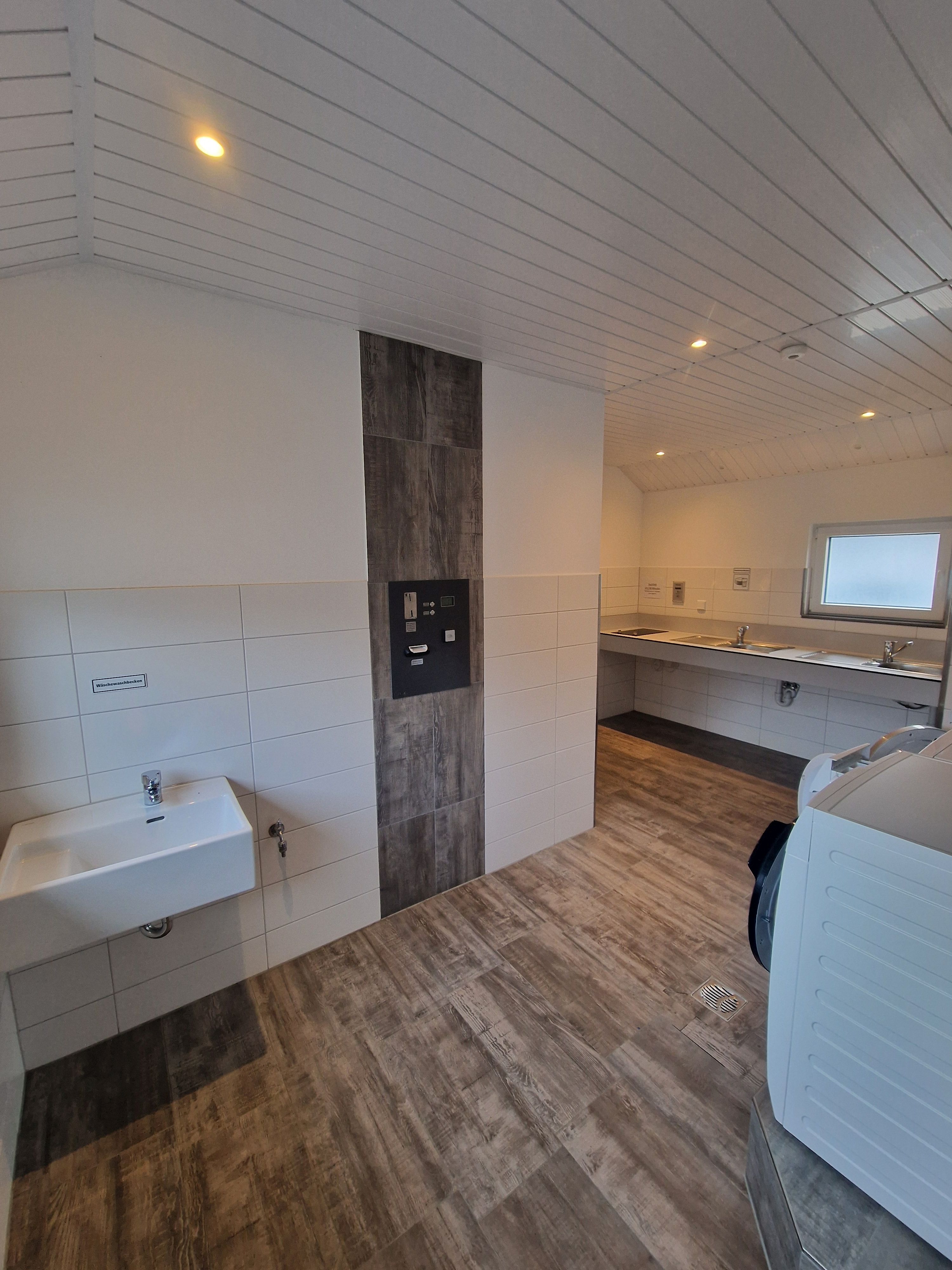 Wohnmobilstellplatz: Campingplatz-Wackerballig