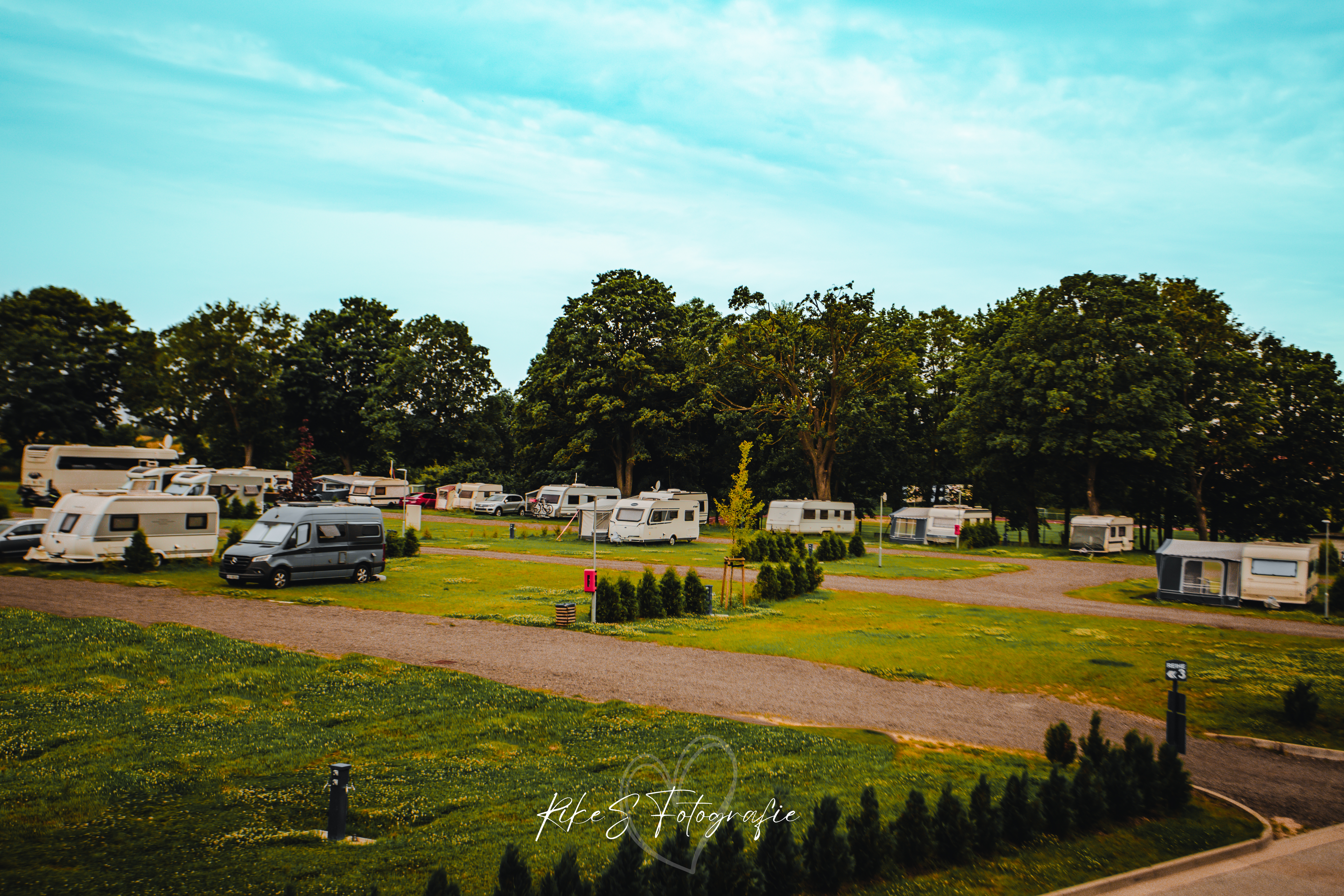 Wohnmobilstellplatz: Caravan & Resort Gützkow