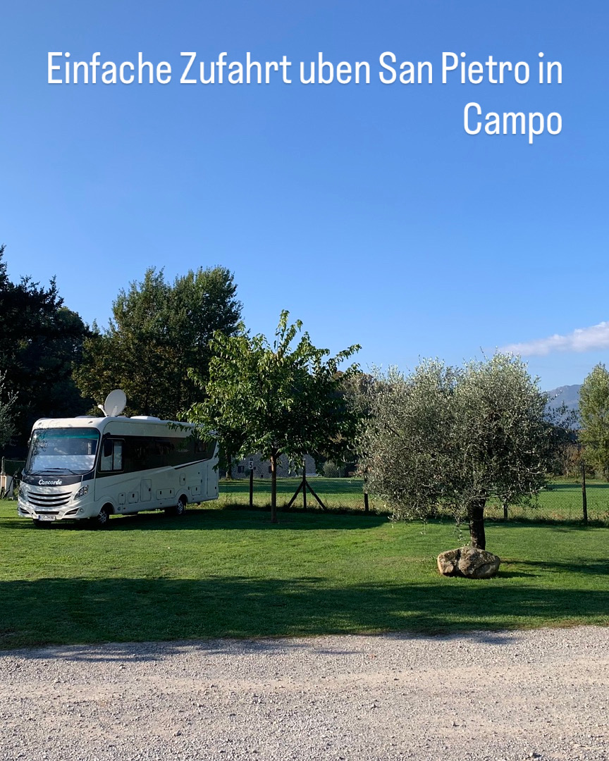 Wohnmobilstellplatz: Area sosta la Cantina del vino Barga