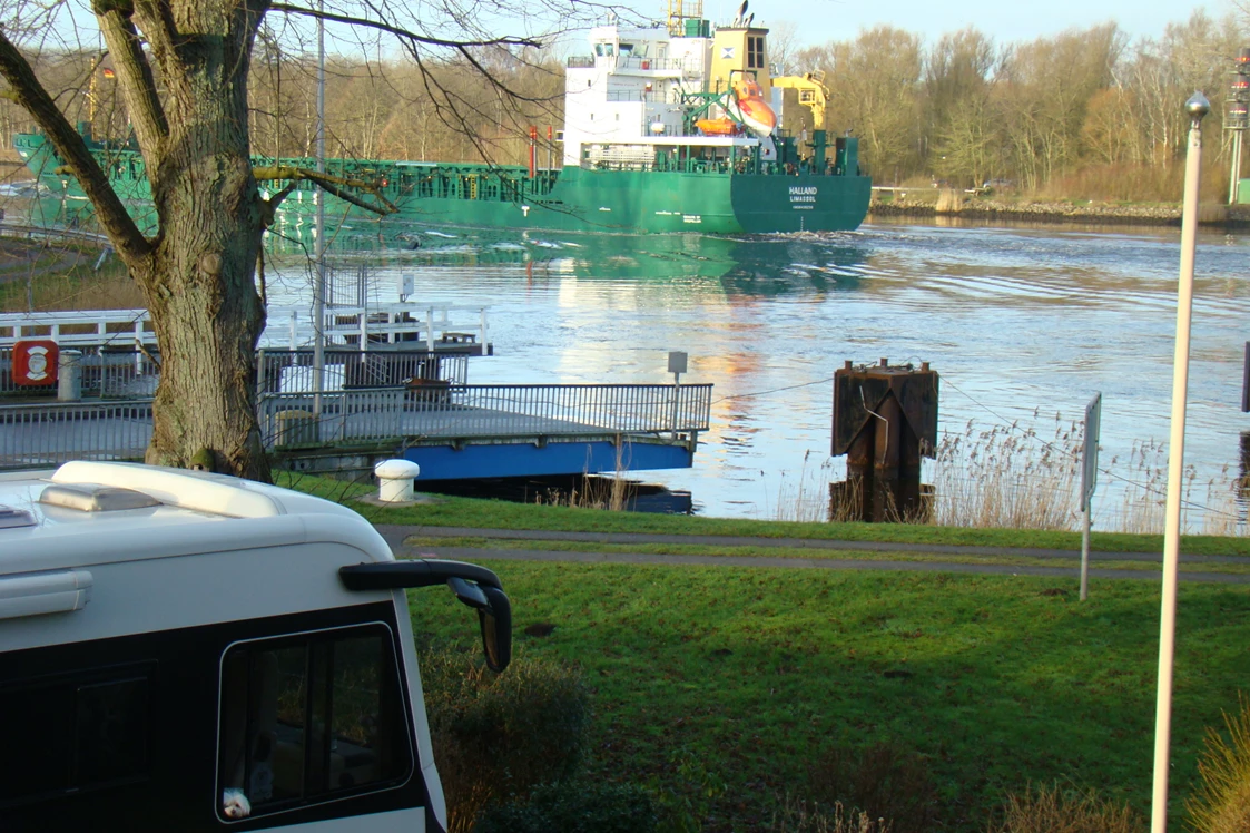 Wohnmobilstellplatz: Fischerhütte