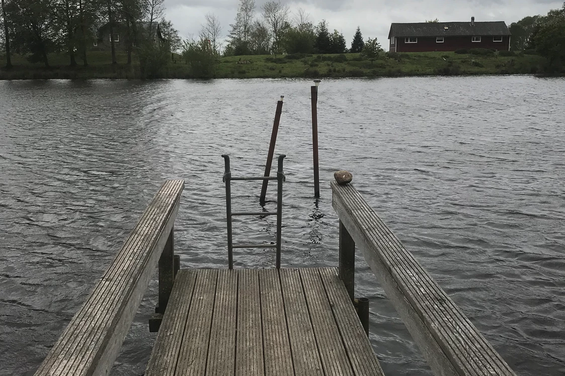 Wohnmobilstellplatz: Steg an der Badestelle  - Campingplatz Hohner Fähre