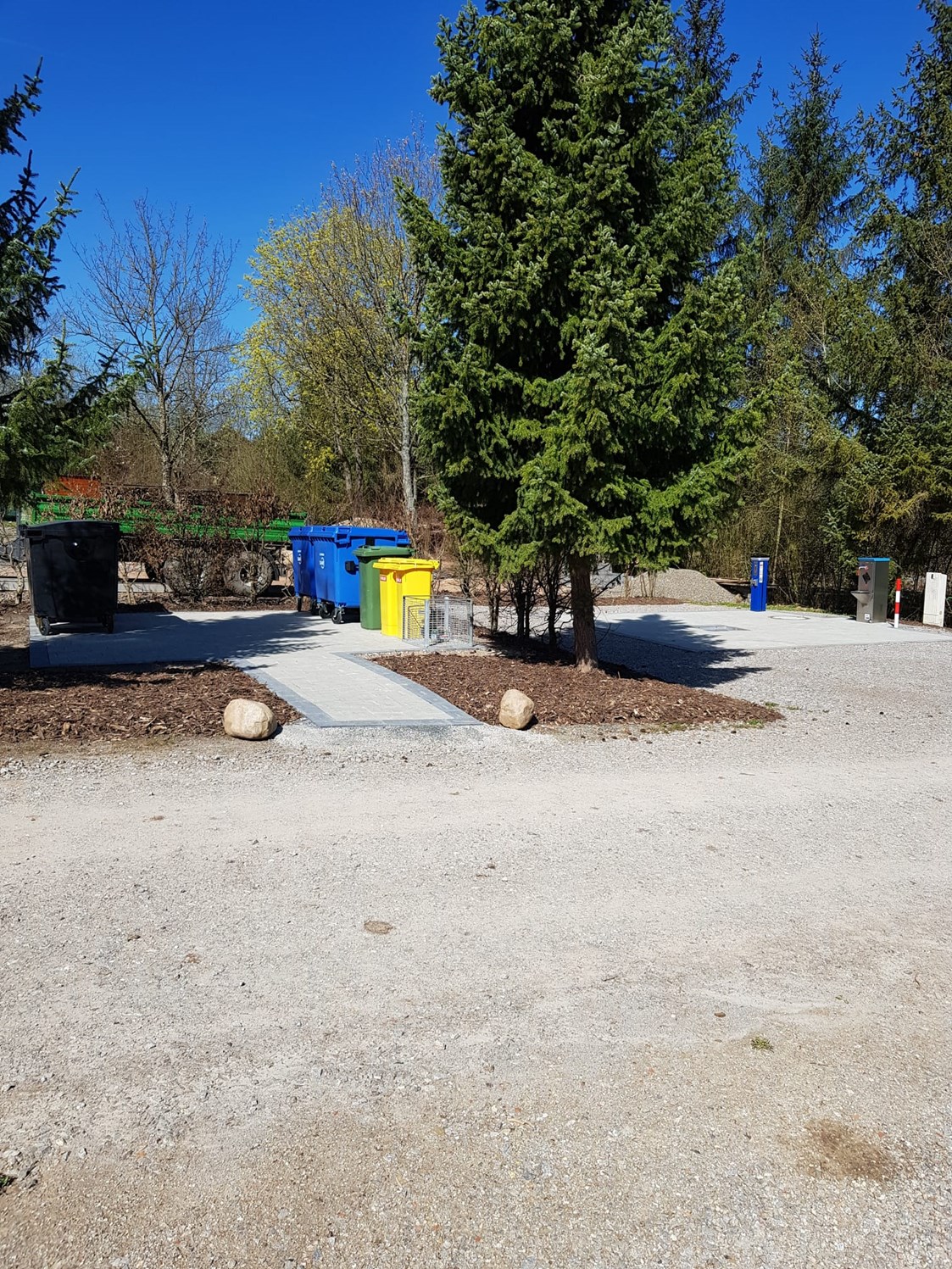 Wohnmobilstellplatz: Wasser Ver- und Entsorgungsplatz/ Müllentsorgungsplatz - Wohnmobil- und Campingpark Ambergau