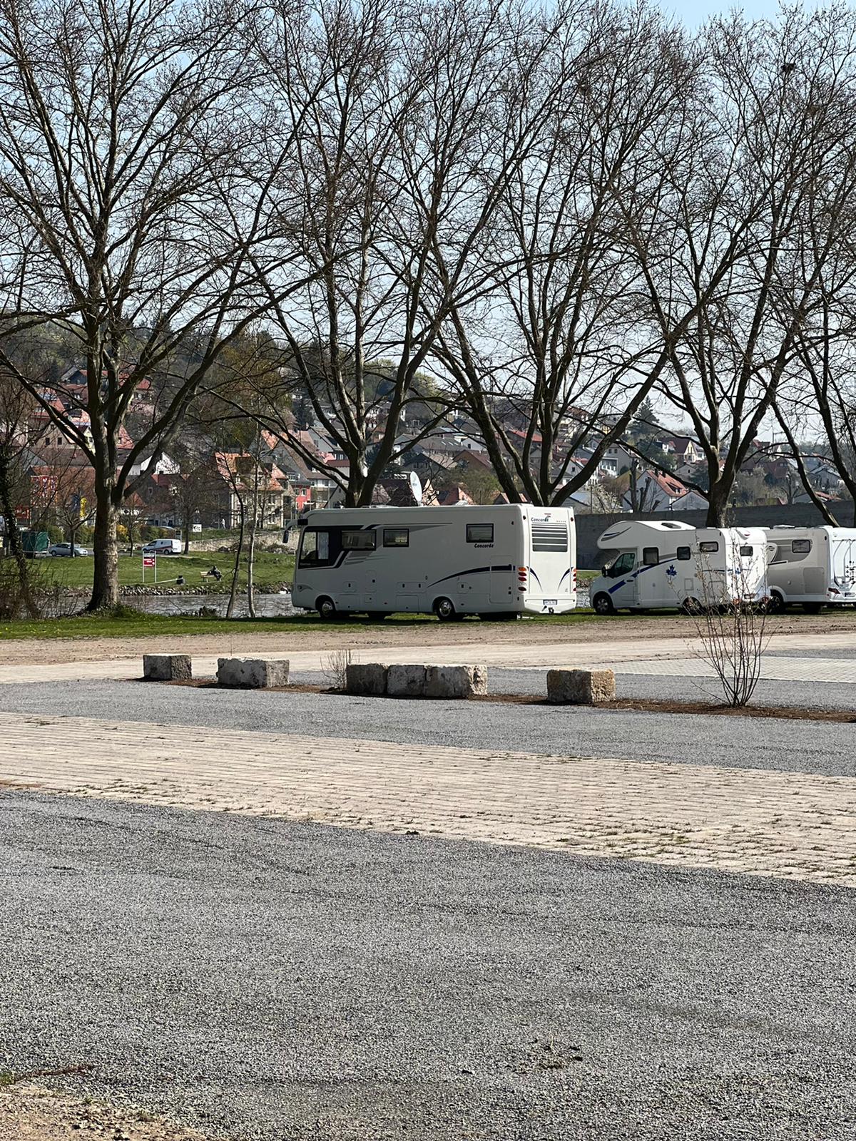 Wohnmobilstellplatz: Wohnmobilstellplatz am Flockenwerk