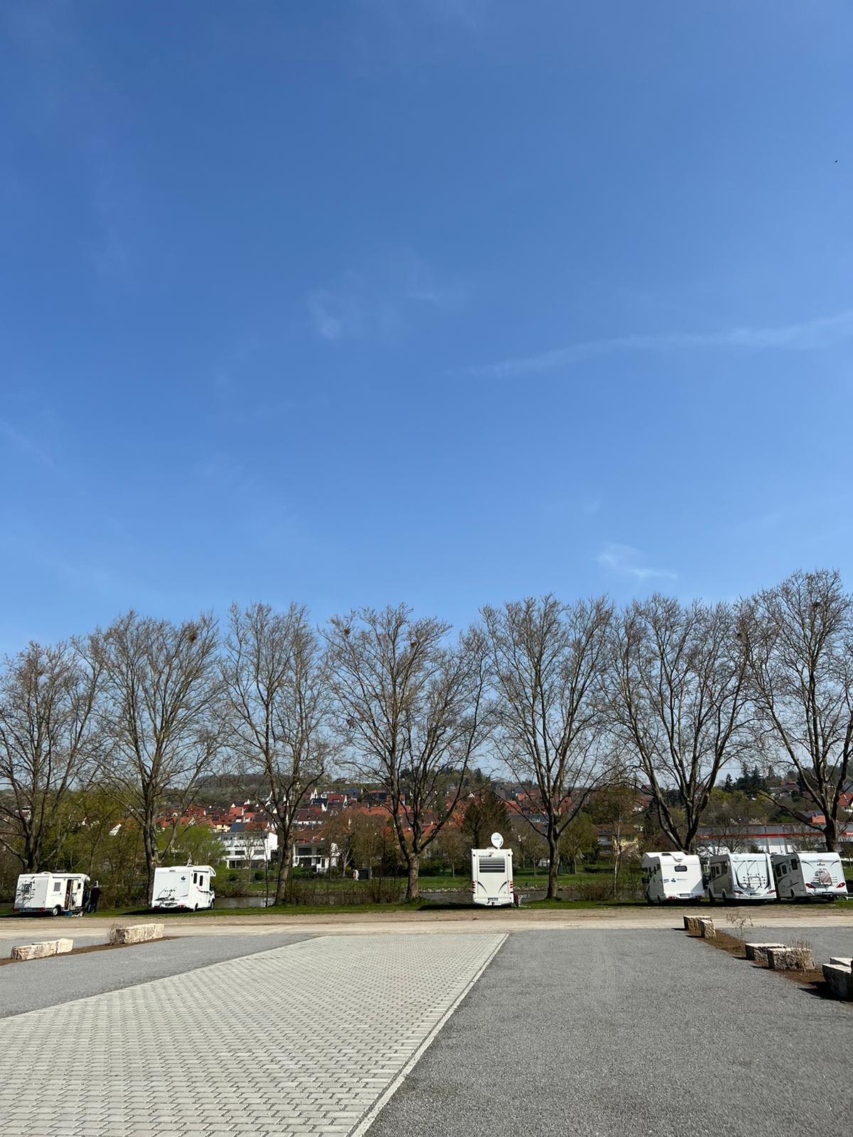 Wohnmobilstellplatz: Wohnmobilstellplatz am Flockenwerk