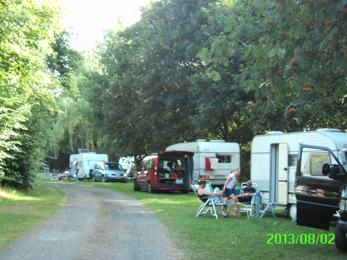 Wohnmobilstellplatz: auch für Gruppen ist unser Platz geeignet - Country Camping Schinderhannes