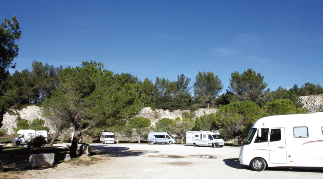 Wohnmobilstellplatz: Aire de Camping Car Fontvieille