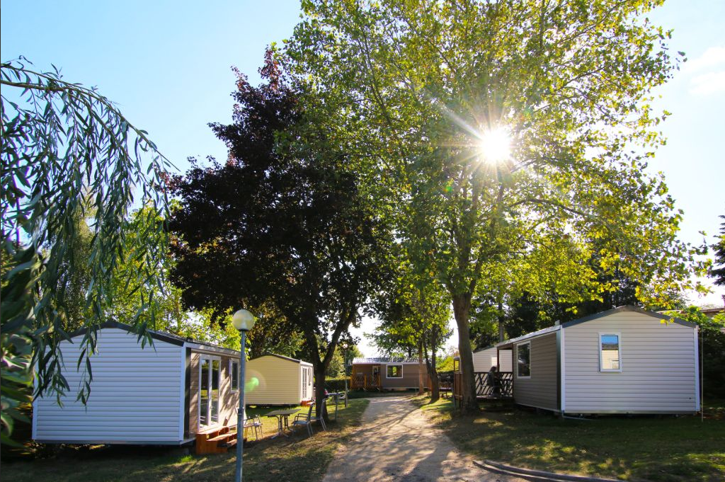 Wohnmobilstellplatz: Camping Belle-Vue 2000