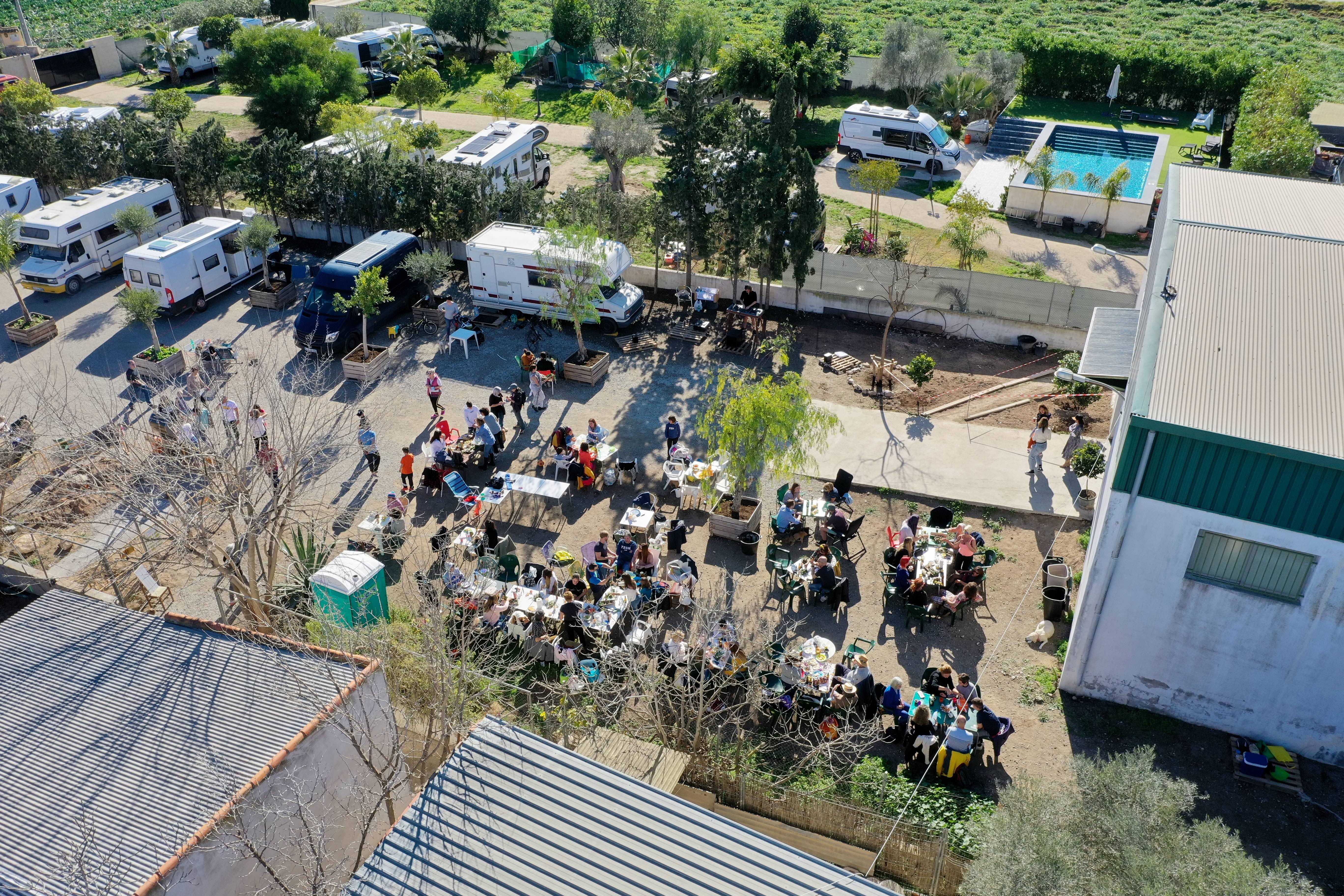 Reisemobilstellplatz - Pool - Spanien - La Fabrica Dolores Art Living Events "Adults 14+"