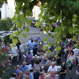 Wohnmobilstellplatz: Viele Gäste zum Hoffest! - Weingut Paulus