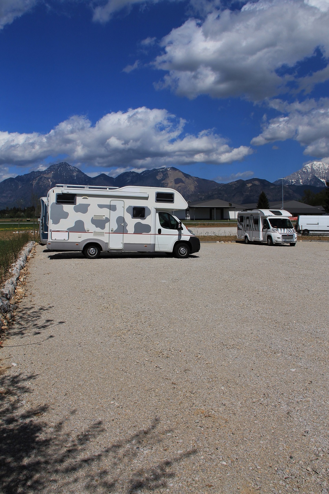 Place de parking pour camping-car - Slovénie - Camper stop Cubis