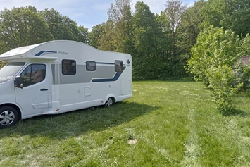 Wohnmobilstellplatz: Onkel TOM's Laden 