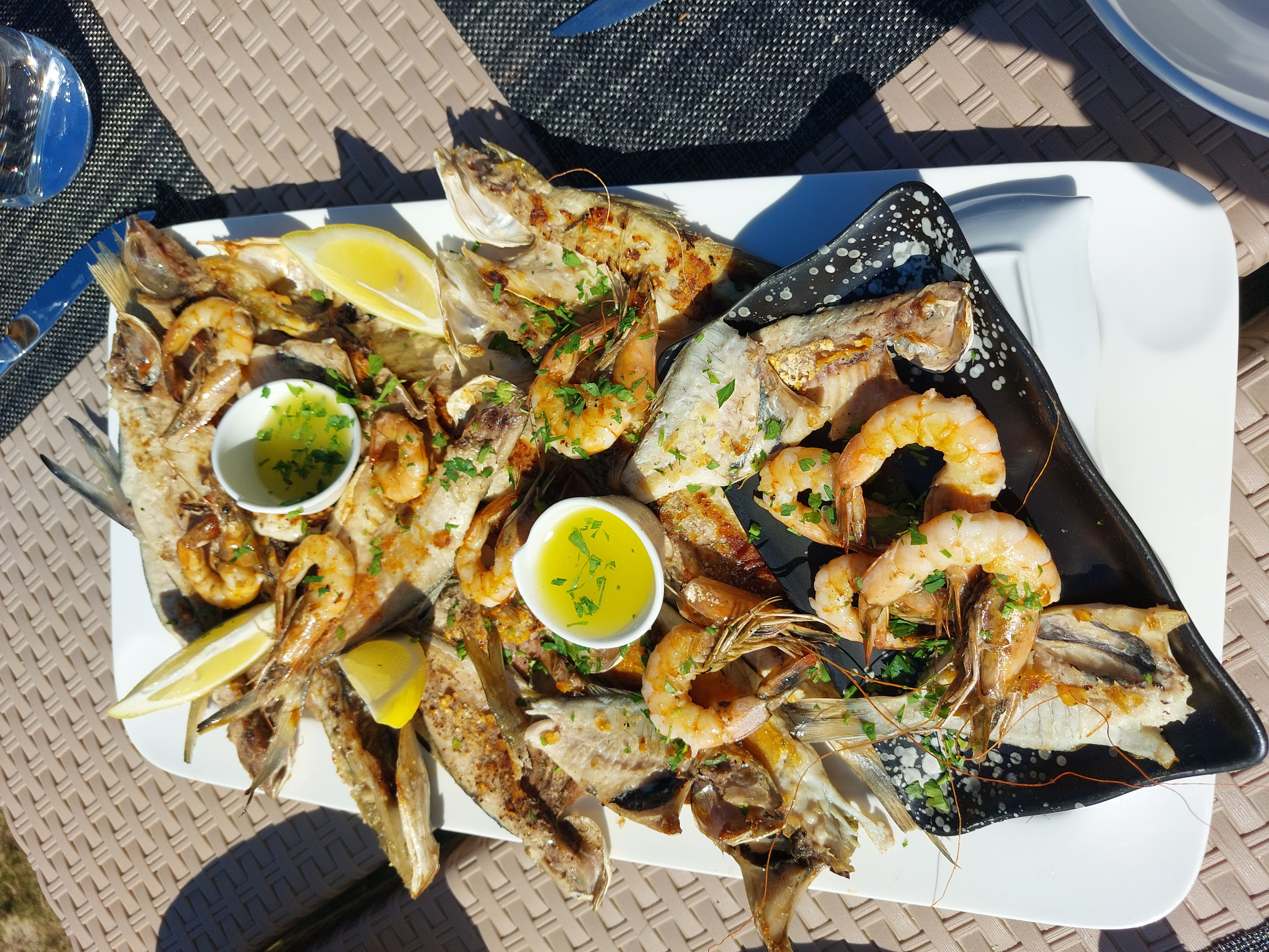 Wohnmobilstellplatz: Seafood platter - Sunset Camping & Restaurant