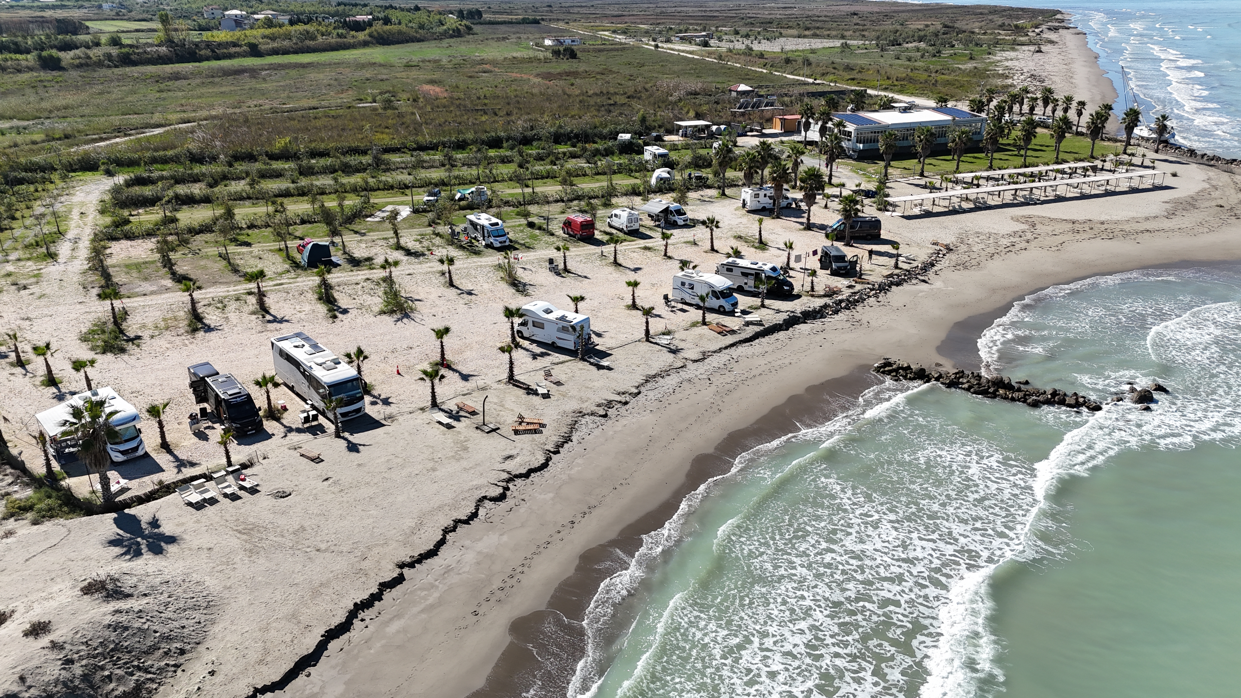 área camper - Adria - Large pitches next to the beach - Sunset Camping & Restaurant