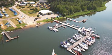 Reisemobilstellplatz - Dollenchen - Luftbild Hafencamp - Hafencamp Senftenberger See