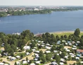 Wohnmobilstellplatz: Luftbild Komfortcamping - Komfortcamping Senftenberger See