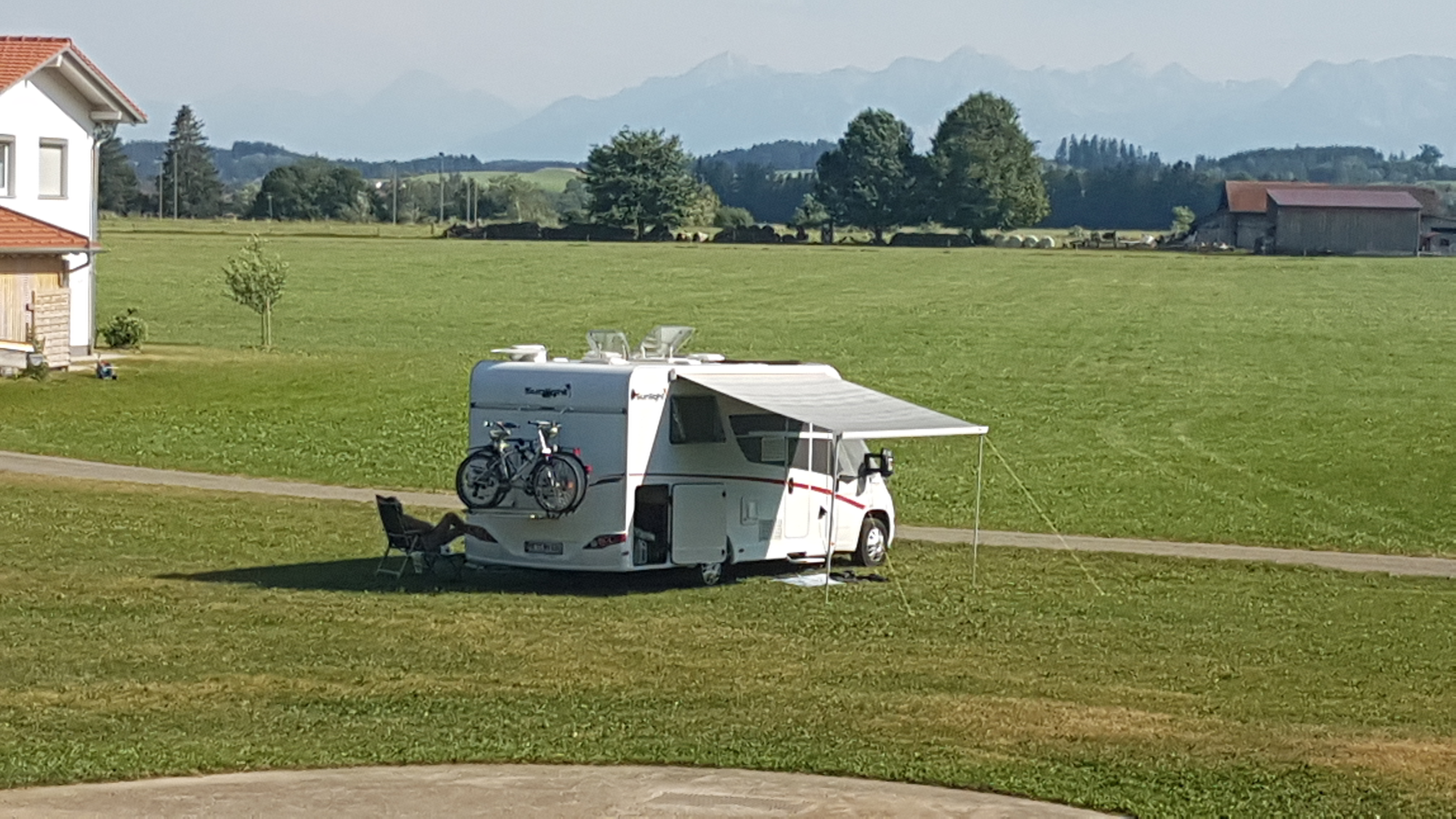 Wohnmobilstellplatz: Wohnmobil Stellplätze am Hof Pfefferle