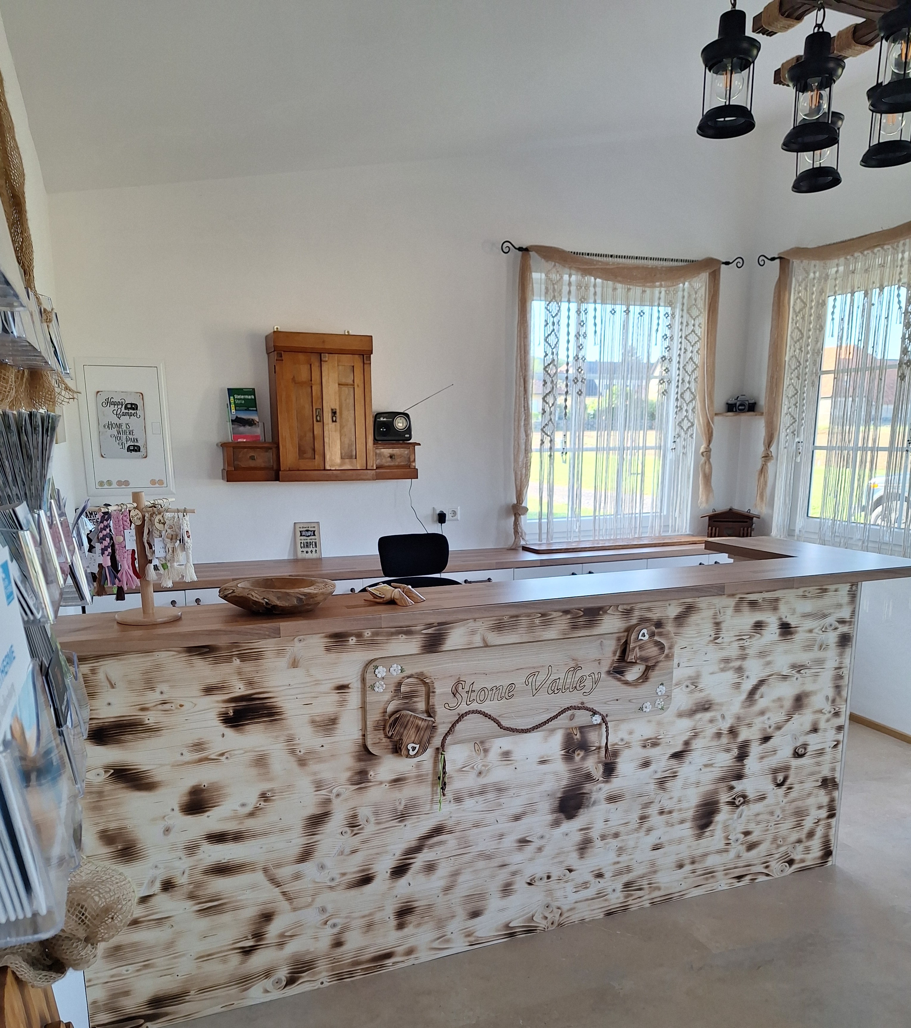 Reisemobilstellplatz - PLZ 8355 (Österreich) - Wir freuen uns euch persönlich kennen zu lernen - Camping Stone Valley