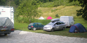 Reisemobilstellplatz - Duschen - Rakovica - Stellplatz Cvetkovic