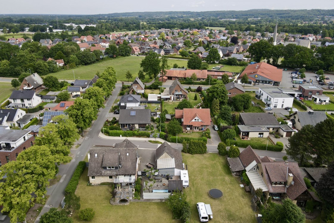 Wohnmobilstellplatz: Am Fuße des Teutoburger Waldes
