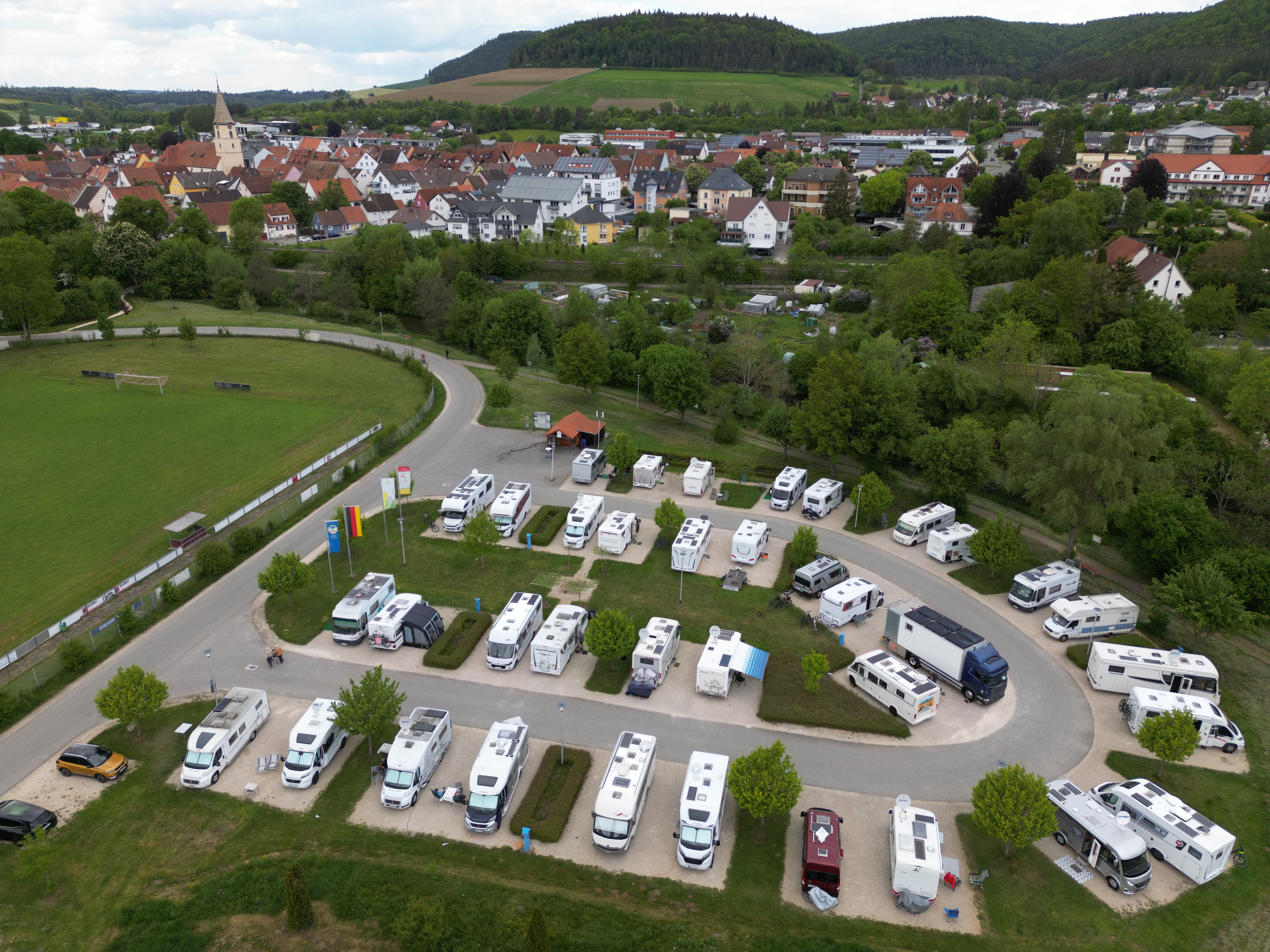 kampeerplaats voor campers - Schwarzwald - Stellplatz Geisingen - Reisemobilstellplatz Geisingen
